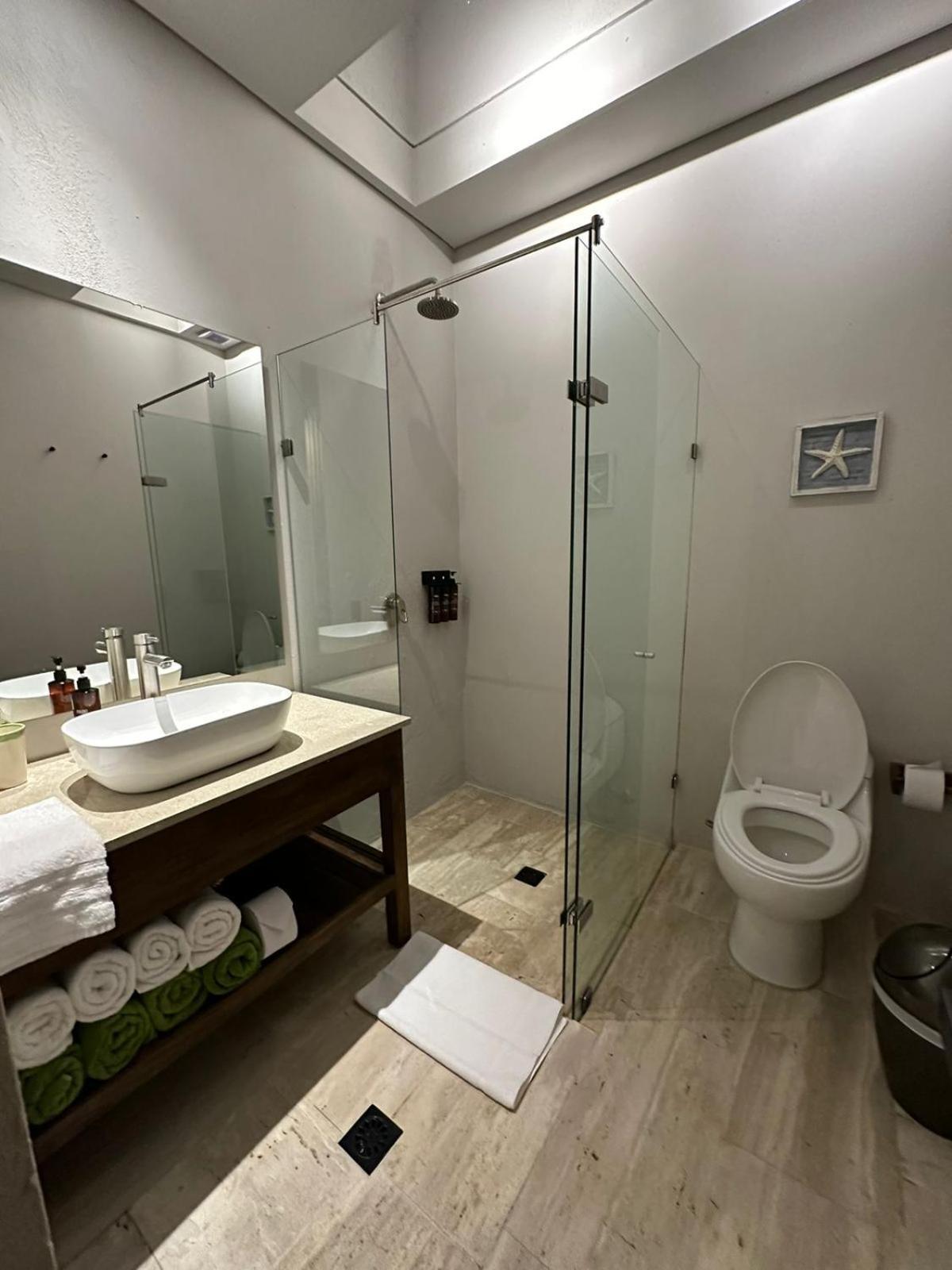 Villa Privada En Naio *