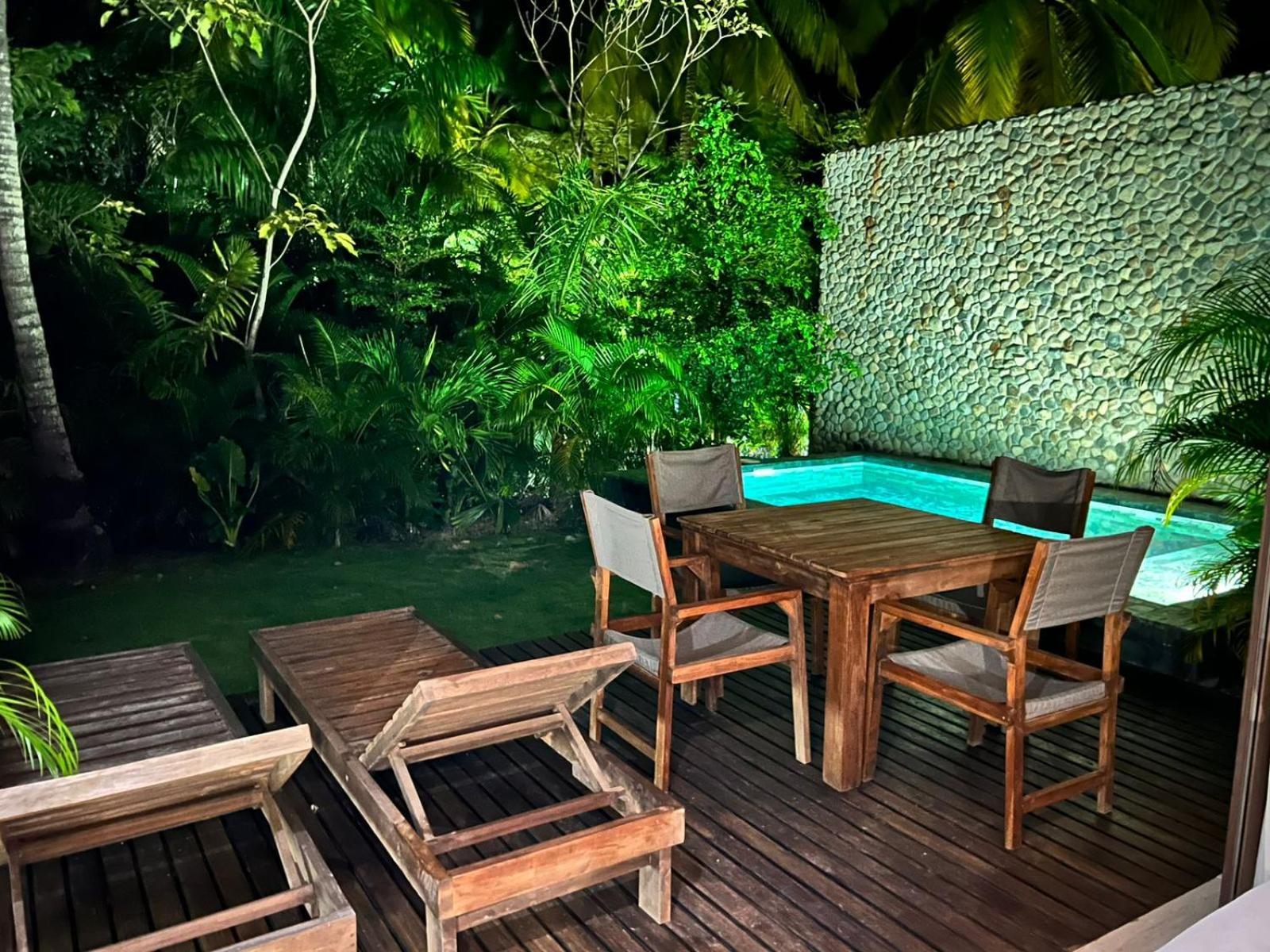 Privada En Naio Villa *