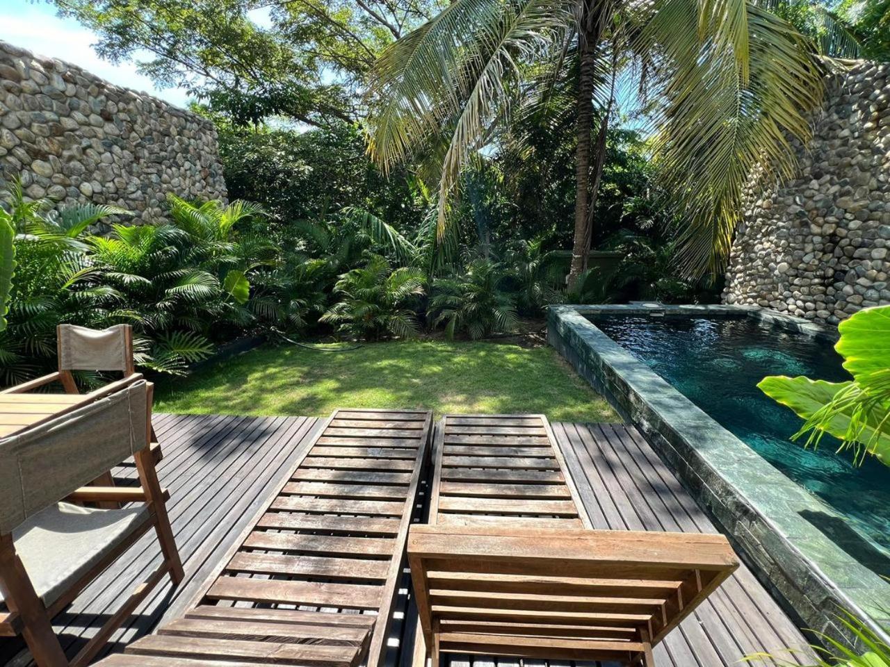 Villa Privada En Naio